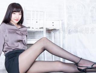 Beautyleg – Summer的私房连衣裙：谁说阳光下只能有热情？