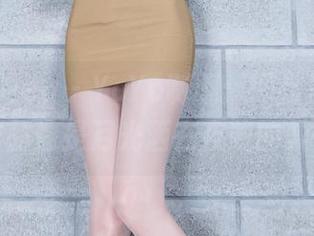 Beautyleg – YoYo制服：网盘里的美好，作品像是月光洒在夜晚的柔情。