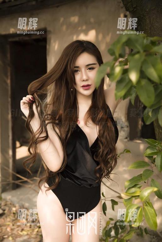 GIRLT果团网 - 穿越光影的魔力，莫雅琪姐姐全套图包，快来听故事！