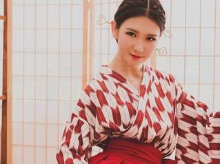 GIRLT果团网 – 穿着连衣裙的龚玥菲：她的写真作品，证明了夏天就是用来秀的！