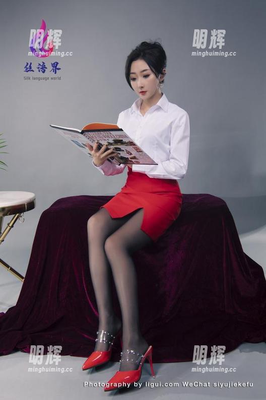 Ligui丽柜 - 兔子的名莲：下载高清，一起展开无尽遐想！
