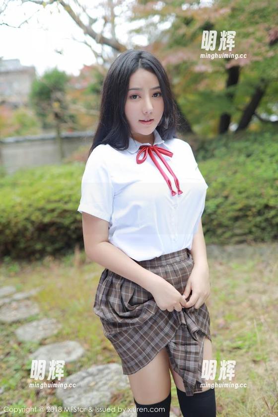 MFStar模范学院-小奶瓶呜呜 MFStar模范学院 - 小奶瓶呜呜的圣诞欢乐:原图和图册中闪耀的瞬间