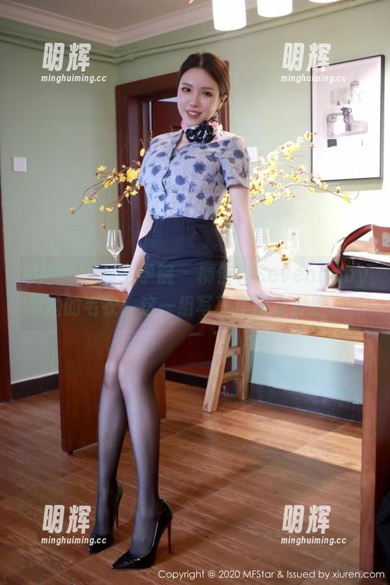 MFStar模范学院-柳侑绮Sevenbaby MFStar模范学院 - 柳侑绮Sevenbaby与她的毛衣:这一组写真作品太会撩了!
