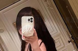 微密圈 – 不晒太阳也能冰爽！MIYA免费泳池比基尼套图，一键解锁！让你心跳加速