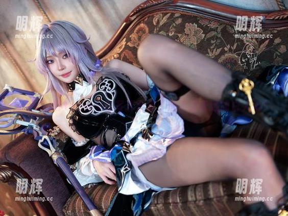 护士风的Machi马吉写真合集：这不是普通的白大褂！