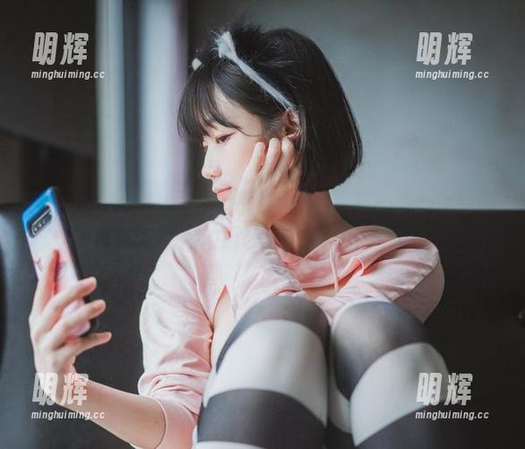 Mimmi(밈미)厨娘的照片回忆录：每一张cos都是她的厨艺新证据！