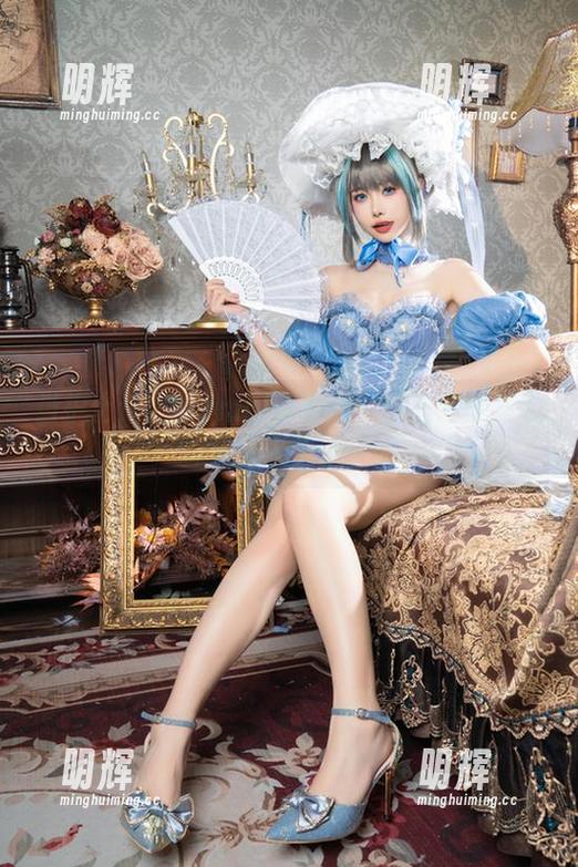 Momoko葵葵 当护士遇上Momoko葵葵:这组图册真的是太上头了!