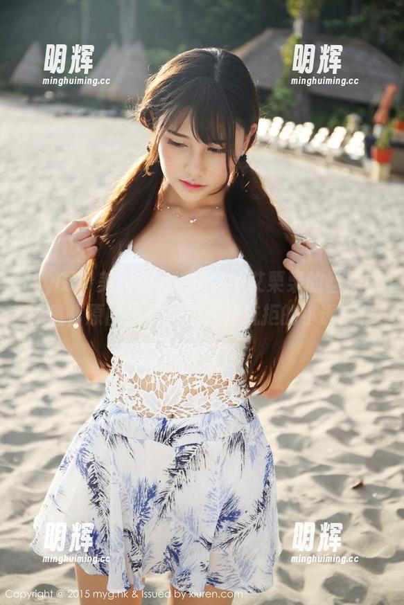 MyGirl美媛馆-Ellie艾栗栗 MyGirl美媛馆 - 在Ellie艾栗栗的丝袜世界里,原图作品是你无法抗拒的小诱惑!
