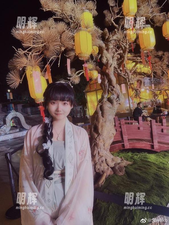 Sayako＿今年4岁的原神全集，下载后你可能会忍不住瞄两眼……嘿，别告诉别人！