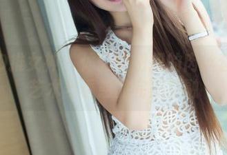 TGOD推女神 – 体验魏扭扭的肉丝套图：艺术与诱惑的完美交融