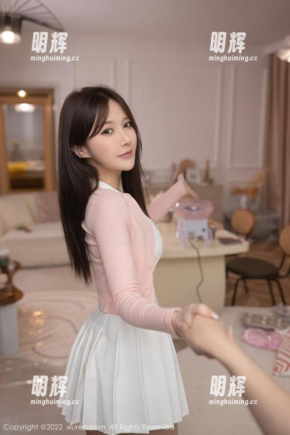 Xiuren秀人网-Emily顾奈奈酱 Xiuren秀人网 - 这组写真太有趣了,Emily顾奈奈酱的双马尾竟然让我脑洞大开!