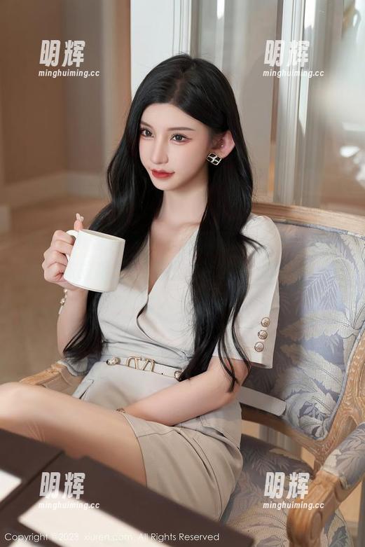 Xiuren秀人网-nancy小姿 Xiuren秀人网 - 一起沉醉在nancy小姿的丝袜故事里:美图传递的隐秘气息,真让人心动!