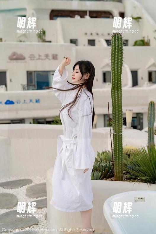 Xiuren秀人网-小雨baby Xiuren秀人网 - 小雨baby的居家写真精选:这一季流行居家偷懒风,连枕头都快乐得不行!