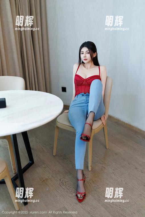 Xiuren秀人网-徐莉芝Booty Xiuren秀人网 - 翻看徐莉芝Booty的棉袜图片,感觉生活也变得可爱很多
