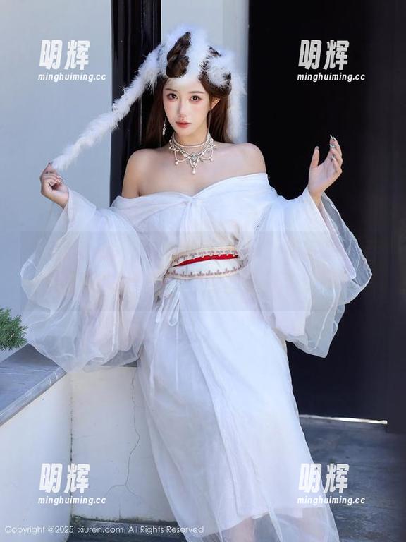 Xiuren秀人网 - 慧敏Vivi厨娘写真：吞噬视觉的美味，一瞬间就被勾引了。
