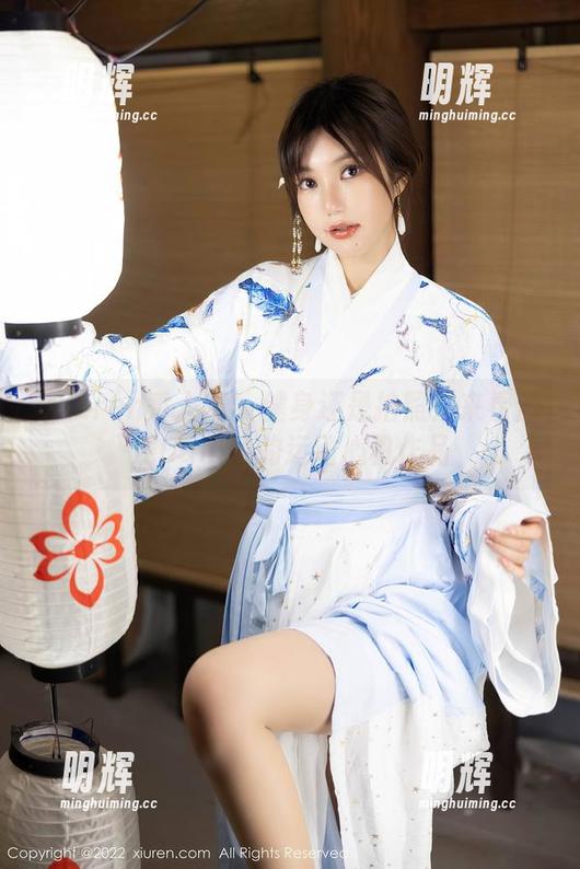 Xiuren秀人网-浅浅Danny Xiuren秀人网 - 健身还是拍照?来看浅浅Danny的运动心机作品