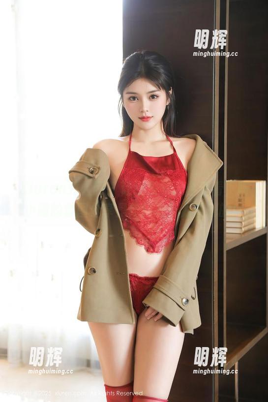 Xiuren秀人网 - 让我们来天台看看，陈小喵的套图分享是如何变身为喜剧的！