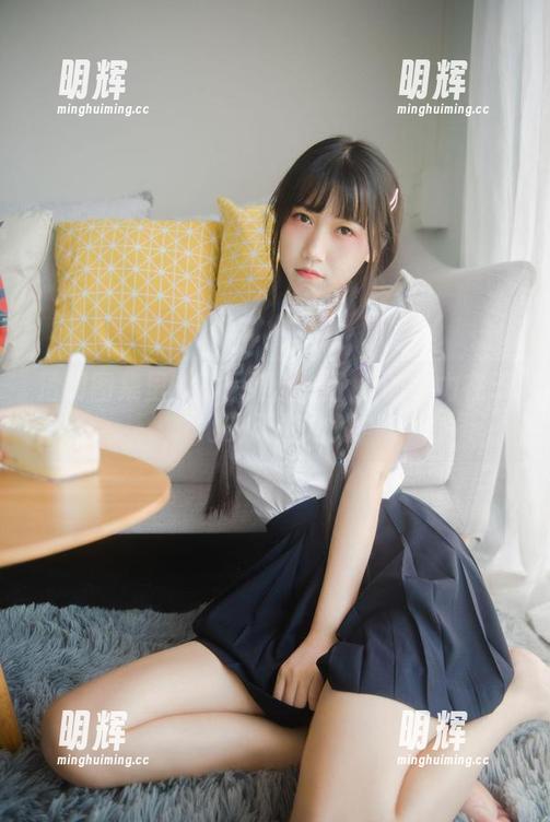 透明图集里的不呆猫：这个人的魅力在于她的无形之处