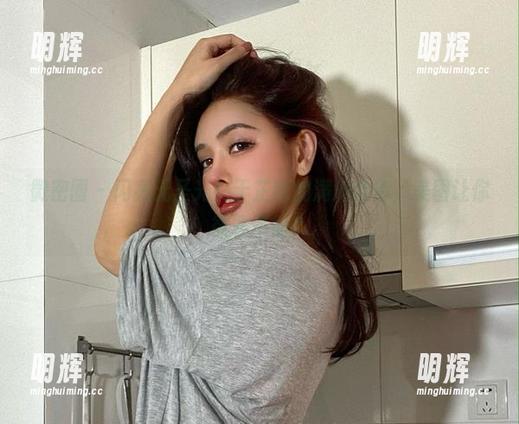 于芷晴 微密圈 - 闪亮无圣光!于芷晴的满满肉色,美图让你欲罢不能!