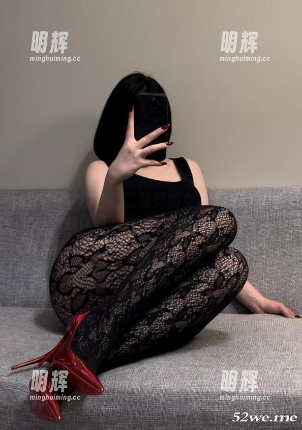 保守的二舅妈 微密圈 - 保守的二舅妈的女友:无法抗拒的作品下载,看完就想要!
