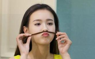 克拉女神 – 僮僮短裙魅力大揭秘，美图封神榜！