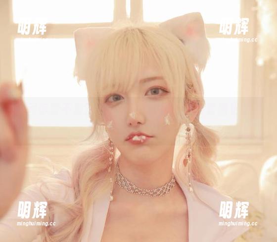 啾小妍Deer 就问你爱不爱?啾小妍Deer甜心最新套图更新,愈发迷人!