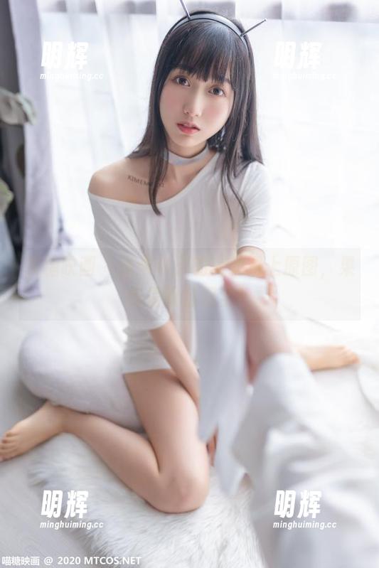 喵糖映画-半半子 喵糖映画 - 当半半子的美足遇上原图,果然是眼福双全!