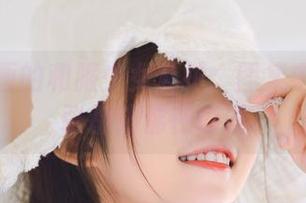 喵糖映画的和服少女私拍：图集中的每一张都仿佛在低语