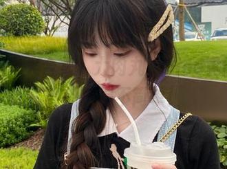黑白魅力大合集，大肉丸Amiee真的是把简单拍得不简单！