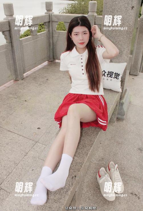小众视觉 - 婷婷女王的作品让我想起了那句老话，‘美是可以看得出温度的！’