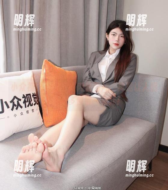 小众视觉-芳芳 小众视觉 - 芳芳的肉丝图片,真是让人想不小心多停留一会儿!