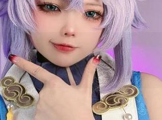 分享小瑶幺幺的心海套图，让你的心也随之起波浪！