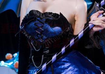 这种醉酒约尔，竟然在小瑶幺幺的高清写真中如此清晰