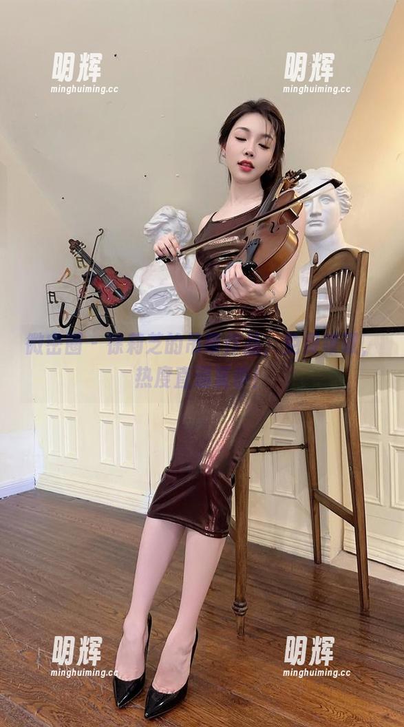 徐莉芝 微密圈 - 徐莉芝的吊带作品,免费领取,热度直逼夏季!