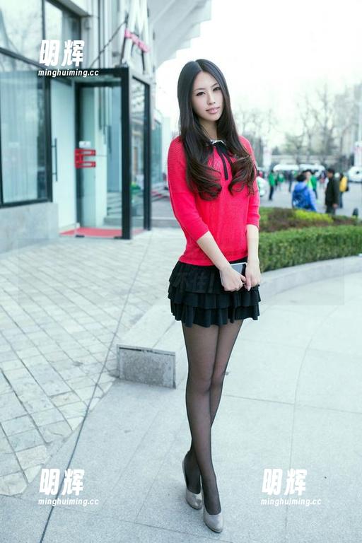 推女郎 - 李七喜的内衣幻想：图片里的诱惑藏不住！