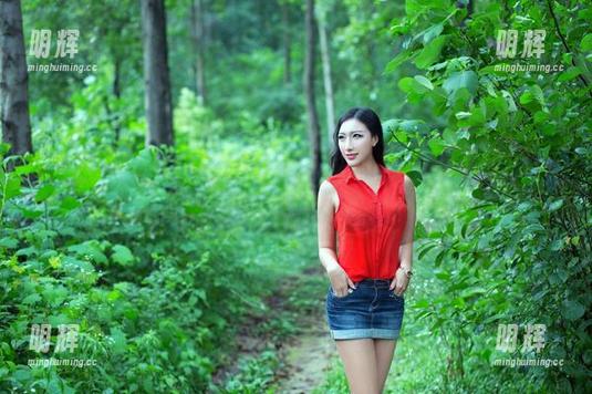 推女郎 - 沙子的天台梦：每张图都好像要说点什么，尽在图库下载！