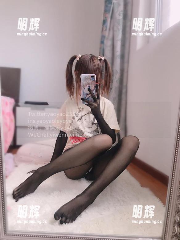 摇摇乐yoyo 摇摇乐yoyo的厨娘美学:原图回放瞬间,套图探险各种风格!