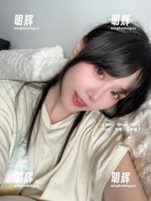 是一只废喵了 看是一只废喵了的吊带写真,谁说废材不可以卖萌?
