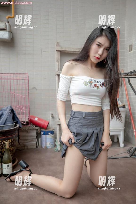 梦丝女神-玥玥 梦丝女神 - 在线!快来看看玥玥的作品,美女胚子不止一点点!