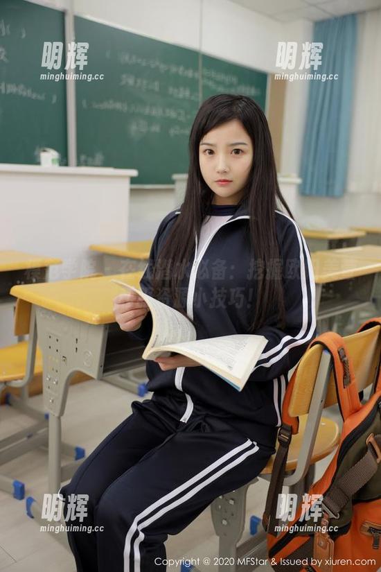 模范学院-欧阳美萱 模范学院 - 在线潜水必备:挖掘欧阳美萱和服资源小技巧!
