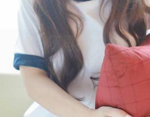 模范学院 – 秘书不再神秘，白茹雪的写真免费下载，快来解锁！