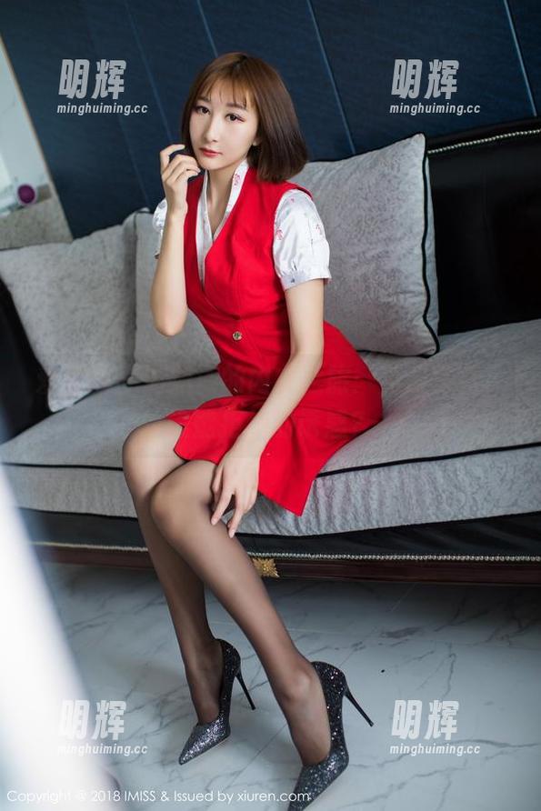 爱蜜社-游潇潇 爱蜜社 - 游潇潇的内衣之旅:免费写真,谁能拒绝的诱惑?