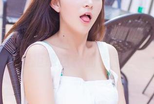 爱蜜社 – 免费获取黄歆苑兔女郎写真：谁能拒绝这样的诱惑？