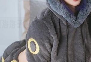 探索狐洛洛子厨娘的秘密：图包资源中的美味瞬间