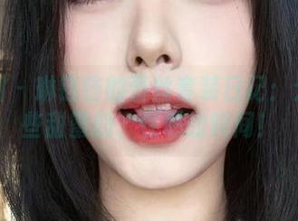 微密圈 – 琳铛铛的蕾丝套装日记：分享那些甜蜜的、性感的瞬间！