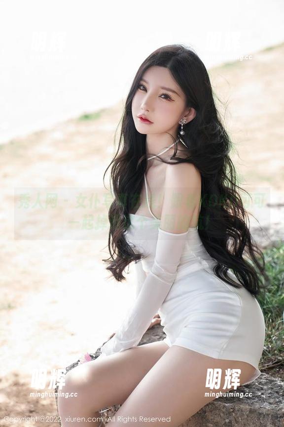 秀人网-KOKO可可 秀人网 - 女仆写真在线!跟着KOKO可可一起掉进这个美丽的坑!