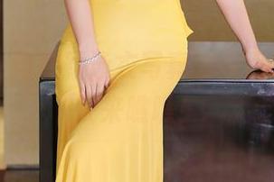 秀人网 – 何嘉颖泳衣写真的网盘大放送，快来瞧瞧！