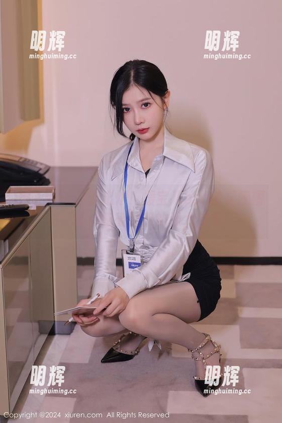 秀人网-媛宝儿boa 秀人网 - 最新出炉!媛宝儿boa的长腿图册,让你感受腿部的强大魅力!
