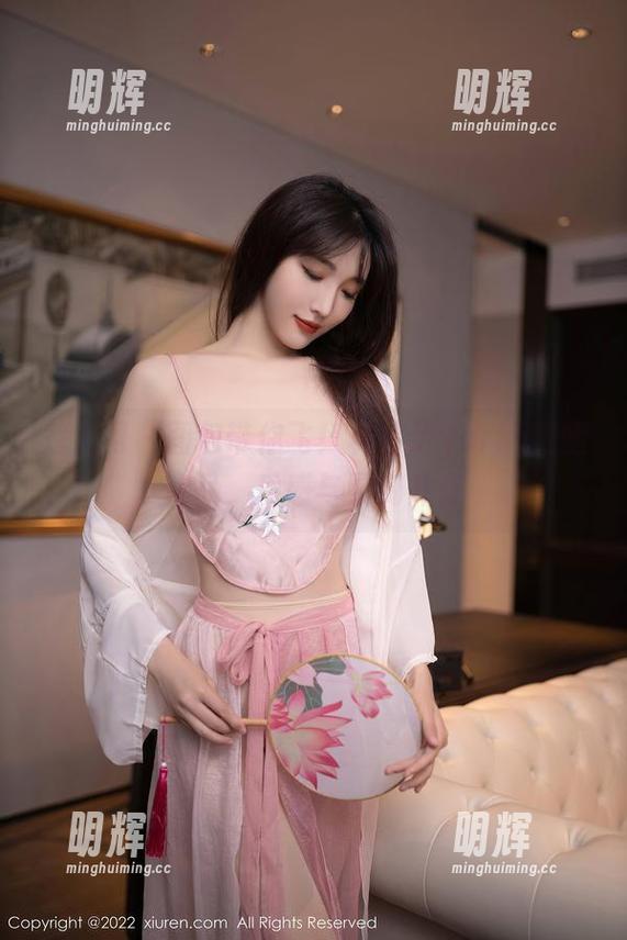 秀人网 - 图包带你飞！林昔予yorki美腿作品，质感与灵魂并存