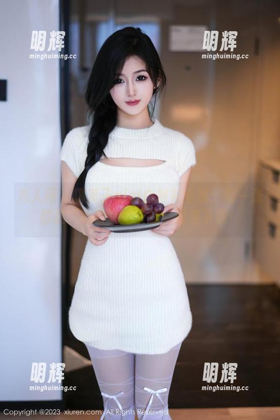 秀人网-糯美子nini 秀人网 - 糯美子nini白衬衫全集:每一张都是‘心动’的证据,速速下载!